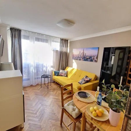 Bosa Centrum Chlodna15 * Varşova
